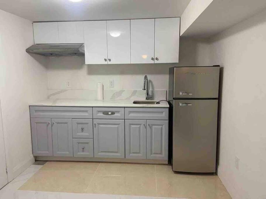 Modern House Newly Furnished 3 Mins Drive To Fall Cataratas do Niágara Exterior foto